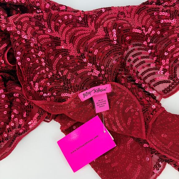 NEW Betsey Johnson RED sequined Bling Scalloped Edge Long wrap Rectangular shawl - Picture 2 of 8